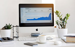 线上配资电话:配资注意事项-8月A股新开户数265万户 同比增长165%